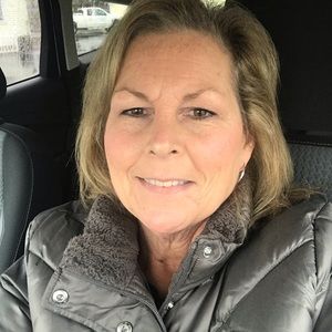 Meet your Posher, Debra